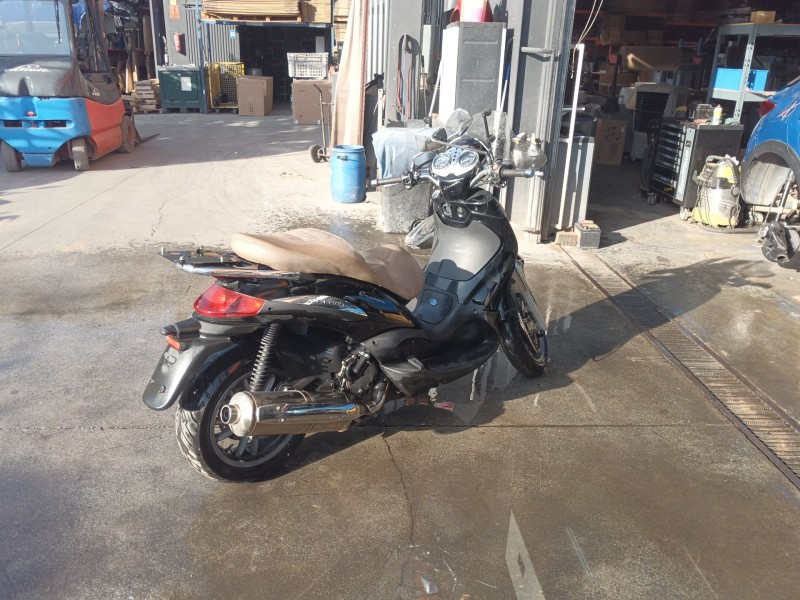 piaggio beverly del año 2009