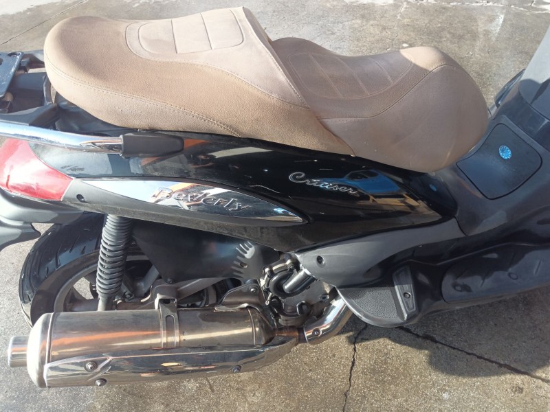 Recambio de moldura para piaggio beverly beverly 500 cruiser (m34) referencia OEM IAM   