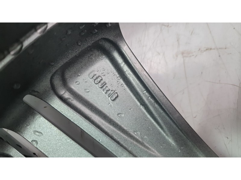 Recambio de llanta para hyundai ix35 1.7 crdi cat referencia OEM IAM 529102S310  