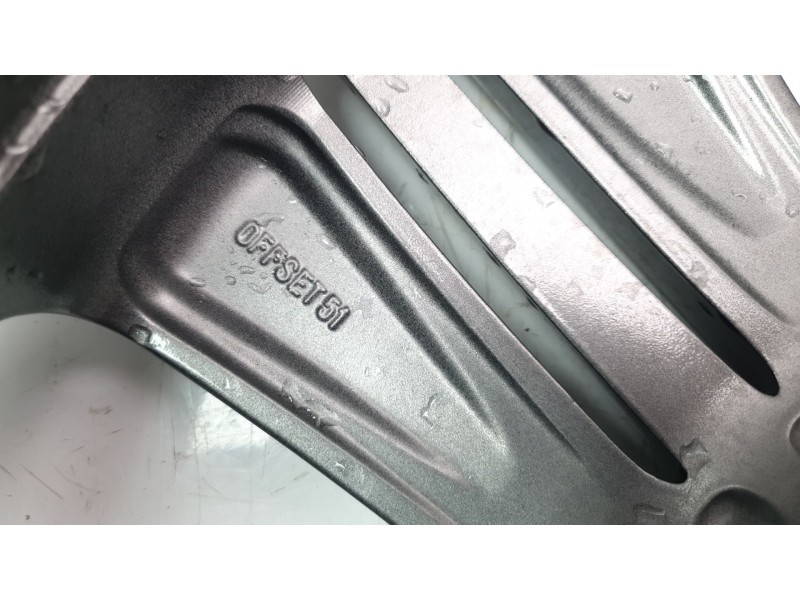 Recambio de llanta para hyundai ix35 1.7 crdi cat referencia OEM IAM 529102S310  