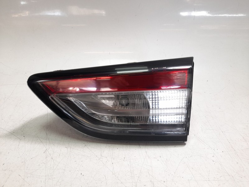 Recambio de piloto trasero derecho interior para ford kuga titanium referencia OEM IAM LV4B13A602AH  