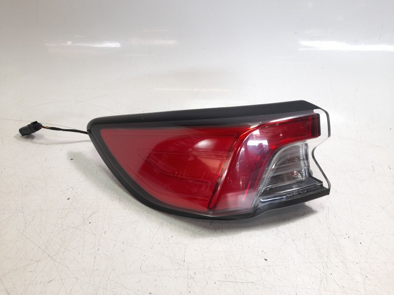 Recambio de piloto trasero izquierdo para ford kuga titanium referencia OEM IAM LV4B13405BB  103F10800771