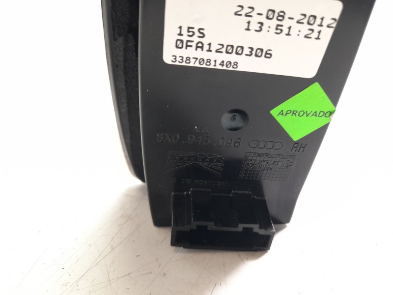 Recambio de luz interior para audi a1 (8x) ambition referencia OEM IAM 8X0945096  