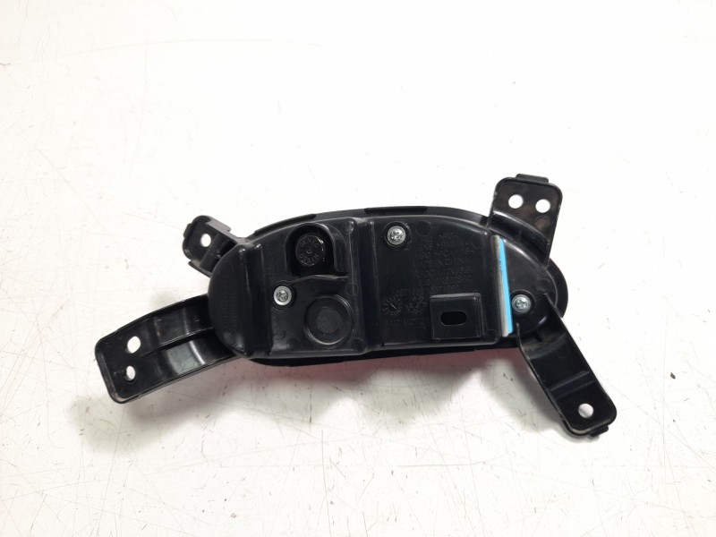Recambio de piloto trasero derecho paragolpes para mg zs comfort referencia OEM IAM 10571686  