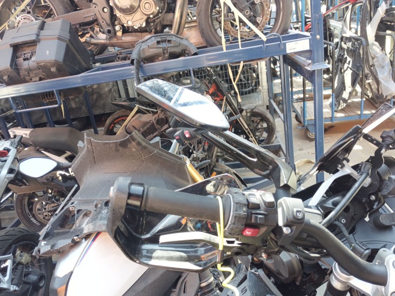 Recambio de retrovisor izquierdo para bmw r 1250 r 1250 gs adventure referencia OEM IAM   