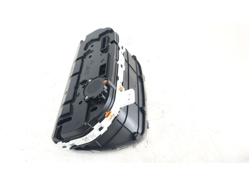 Recambio de cuadro instrumentos para hyundai tucson (nx) maxx silver 2wd referencia OEM IAM 94003N7060  