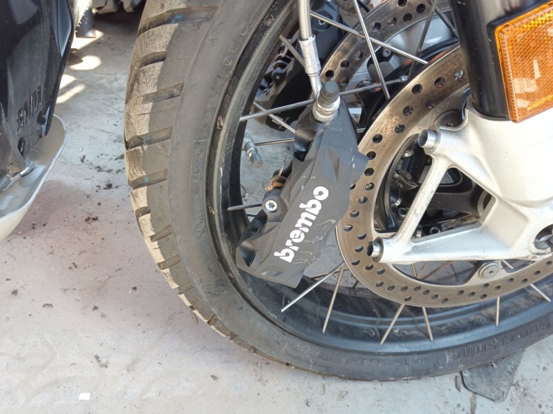 Recambio de pinza de freno delantera derecha para bmw r 1250 r 1250 gs adventure referencia OEM IAM   