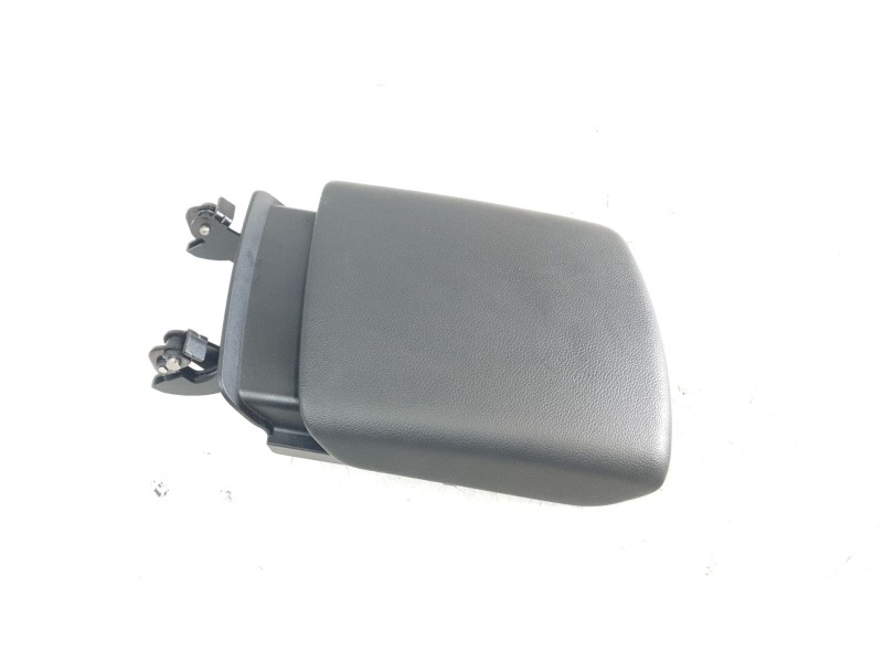 Recambio de apoyabrazos central para hyundai tucson (nx) maxx silver 2wd referencia OEM IAM 84660N7200NNB  