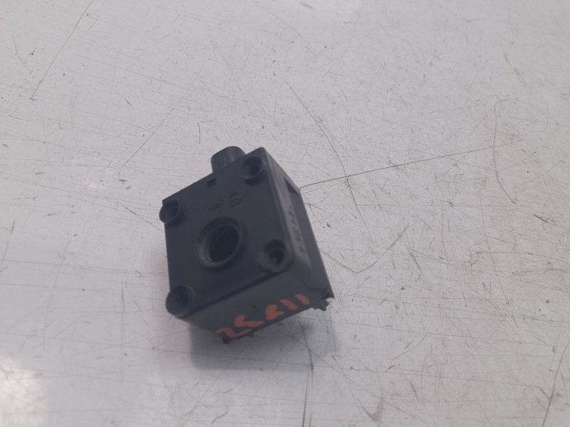 Recambio de modulo electronico para mazda cx-5 advantage 2wd referencia OEM IAM KD45676B1  