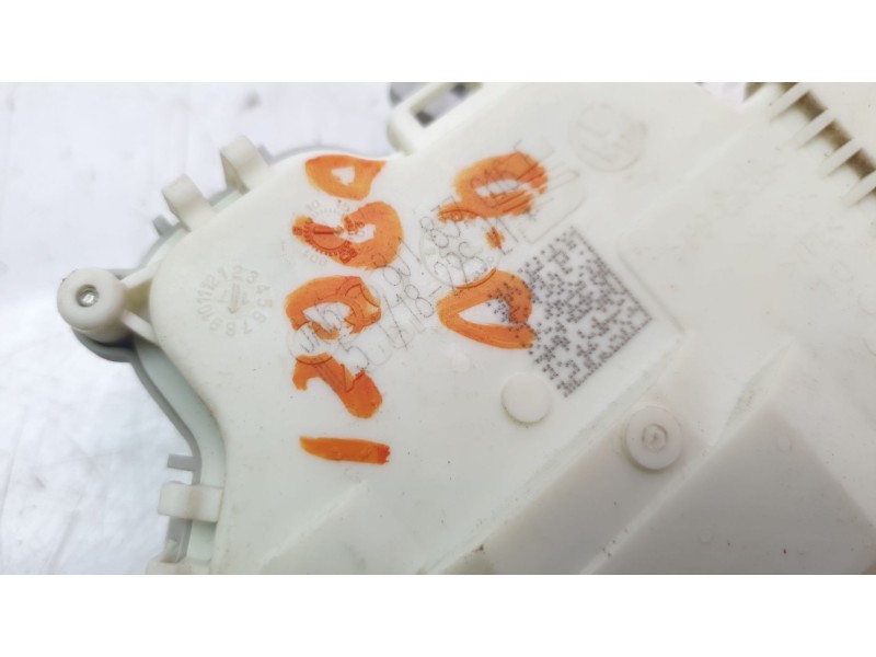 Recambio de cerradura puerta delantera derecha para audi q3 (8ug) base referencia OEM IAM 8J1837016E  DLF510037HQ