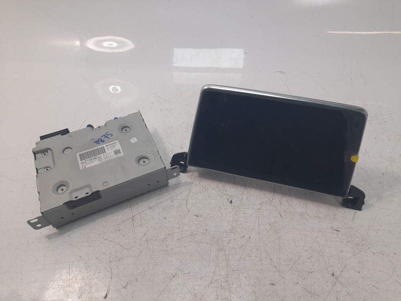 Recambio de pantalla multifuncion para peugeot 3008 allure pack referencia OEM IAM 9810032680  