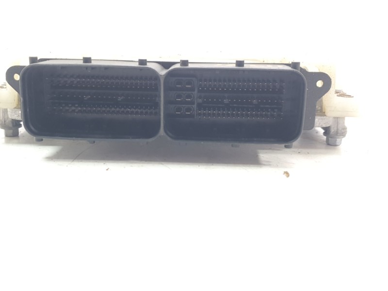 Recambio de centralita motor uce para land rover evoque pure referencia OEM IAM HX7312C520FFE  