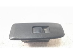 MANDO ELEVALUNAS DELANTERO DERECHO 8608A005 