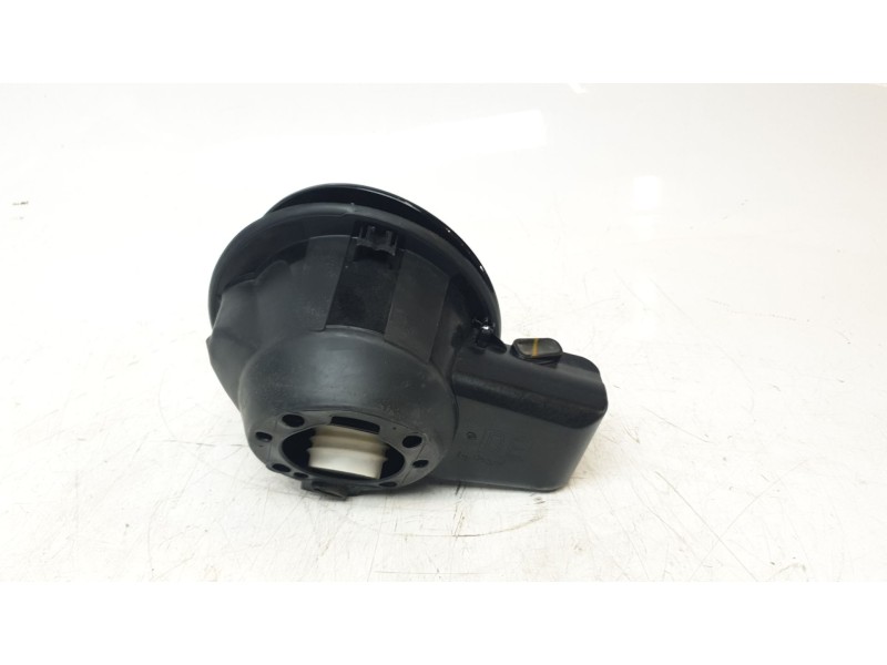 Recambio de tapa exterior combustible para kia niro business referencia OEM IAM 69513G5000  