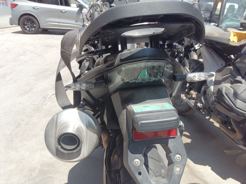 Recambio de piloto trasero central para bmw f ( - 800cc) f 700 gs (k70) referencia OEM IAM   