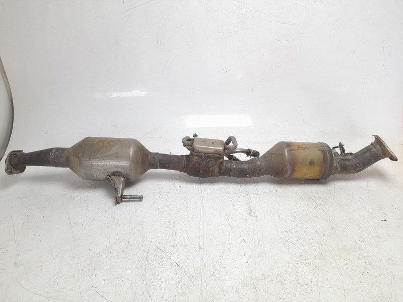 Recambio de catalizador para lexus ux (za10) 250h referencia OEM IAM 33739 33739FUTABA L51