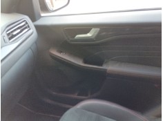 MANDO ELEVALUNAS DELANTERO DERECHO LB5T14529AAW 