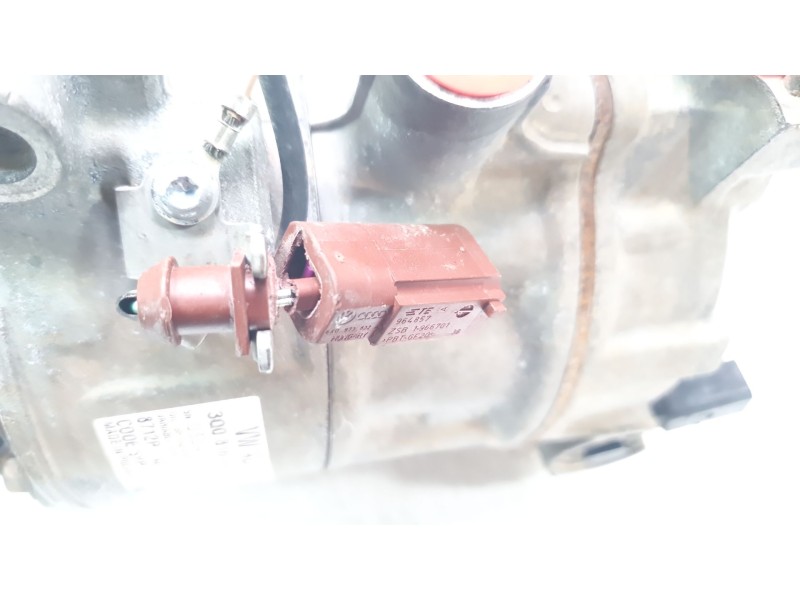 Recambio de compresor aire acondicionado para volkswagen polo vi (aw1, bz1, ae1) 1.0 tsi referencia OEM IAM 3Q0816803E  