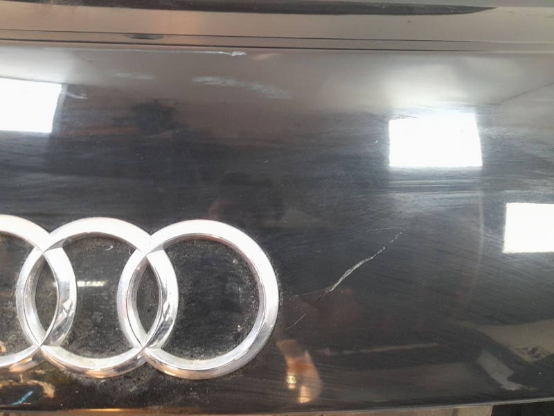 Recambio de porton trasero para audi a1 (8x) ambition referencia OEM IAM 8X3827023  