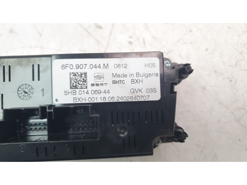 Recambio de mando climatizador para seat ibiza v (kj1, kjg) 1.0 tsi referencia OEM IAM 6F0907044M  