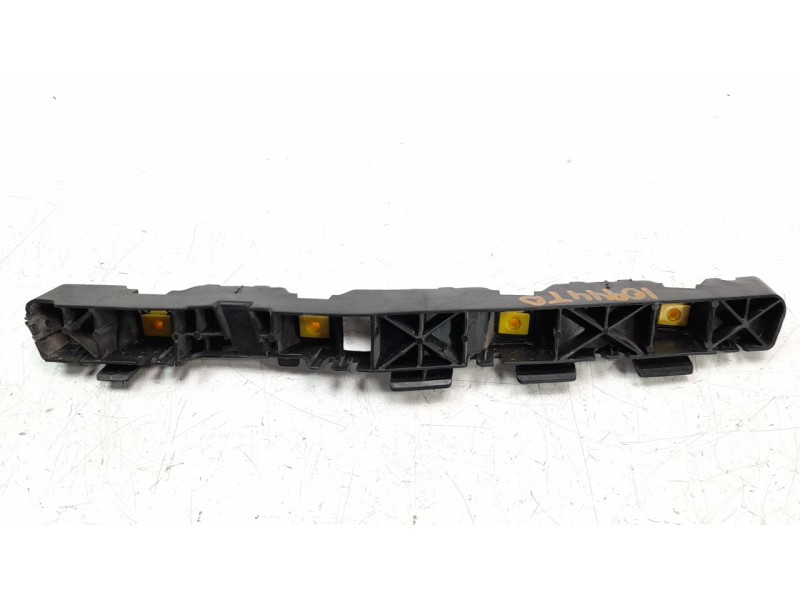 Recambio de moldura para hyundai tucson 1.6 cat referencia OEM IAM 86616D7000  