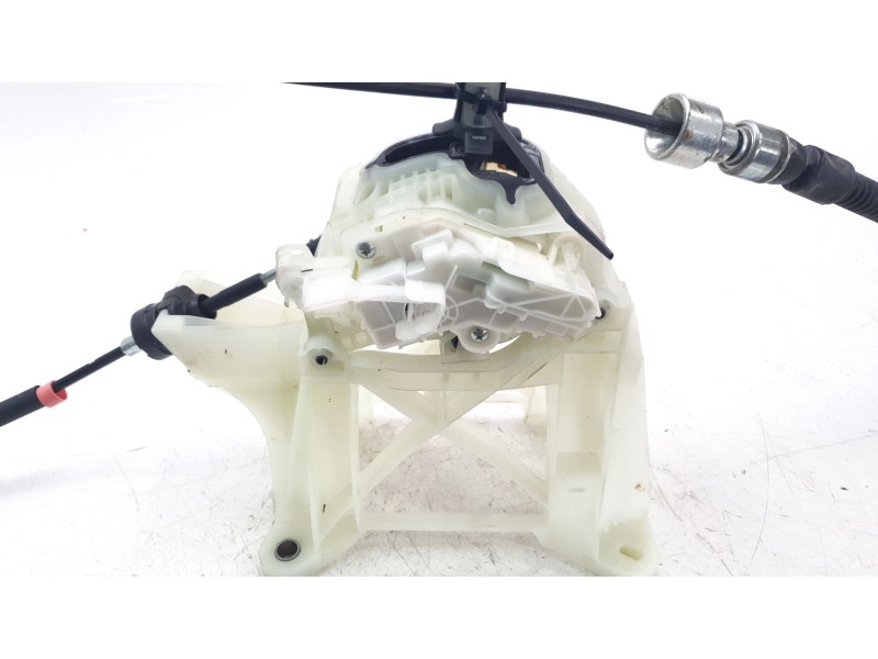 Recambio de palanca cambio para mazda cx-5 advantage 2wd referencia OEM IAM KB8A46100  