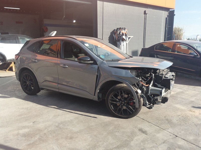 ford kuga iii (dfk) del año 2024