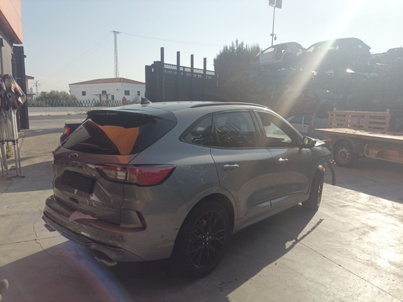 ford kuga iii (dfk) del año 2024