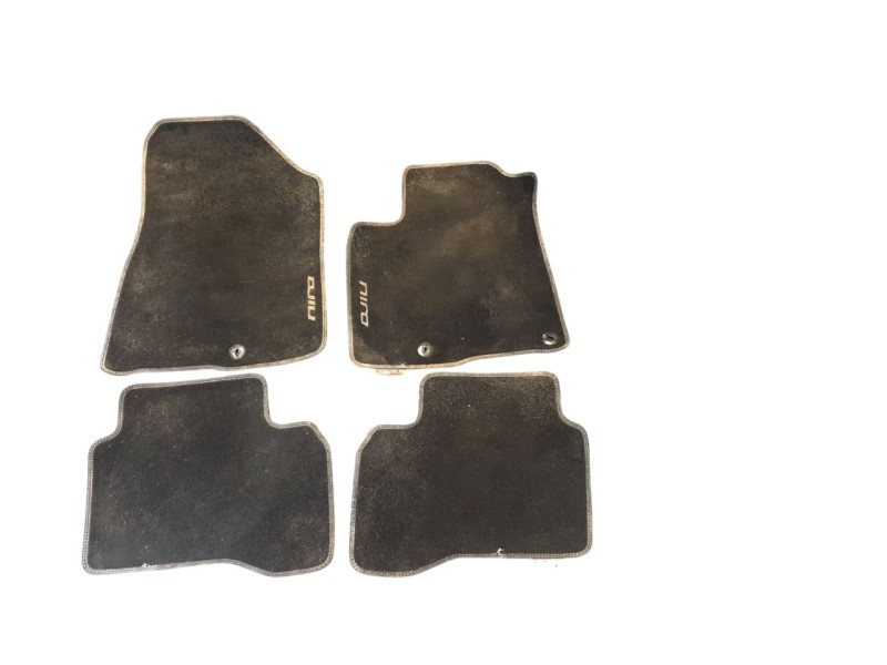 Recambio de juego alfombrillas para kia niro business referencia OEM IAM G5143ADE00  