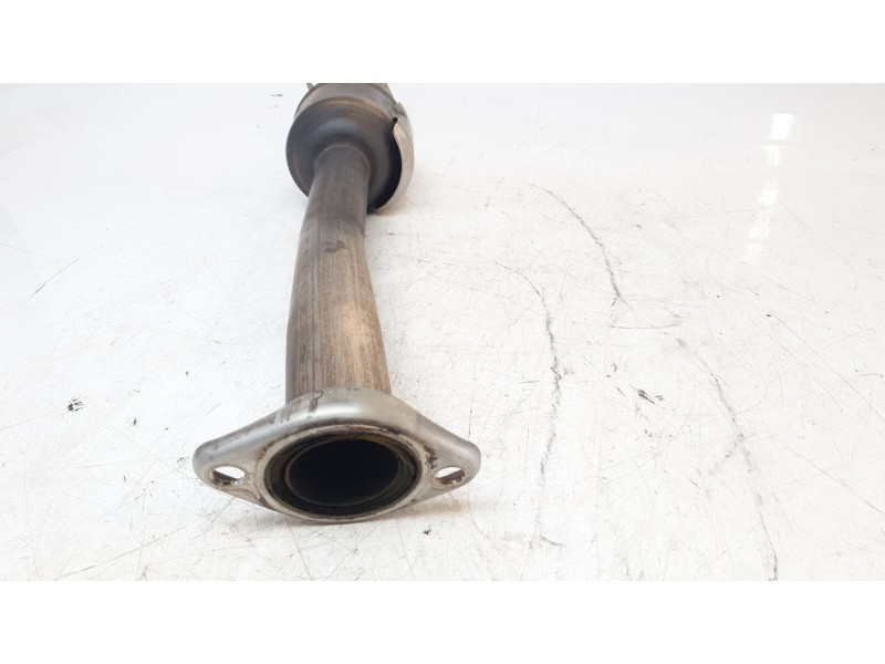 Recambio de catalizador para kia niro business referencia OEM IAM U03HD0  