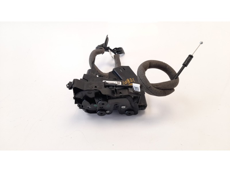 Recambio de cerradura puerta trasera izquierda para renault megane iv berlina 5p 1.5 dci diesel fap energy referencia OEM IAM 82