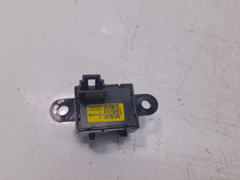 Recambio de interruptor para mazda cx-5 advantage 2wd referencia OEM IAM GMJ666YK0  