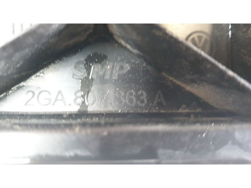 Recambio de molduras traseras para volkswagen t-roc advance style referencia OEM IAM 2GA807863A  