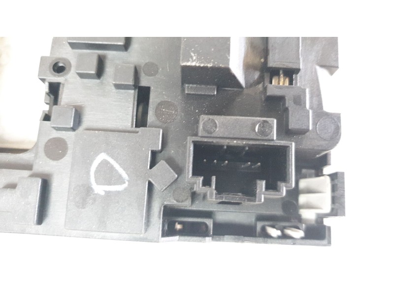 Recambio de luz interior para volkswagen t-roc advance style referencia OEM IAM 2GA947105S  