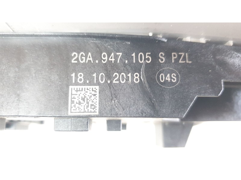 Recambio de luz interior para volkswagen t-roc advance style referencia OEM IAM 2GA947105S  