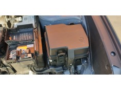 CAJA RELES / FUSIBLES 