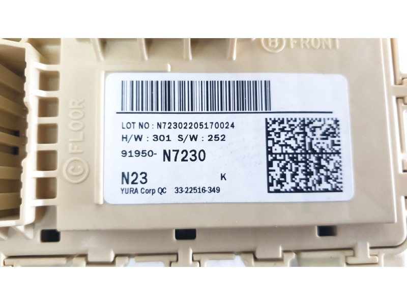 Recambio de caja reles / fusibles para hyundai tucson (nx) maxx silver 2wd referencia OEM IAM   