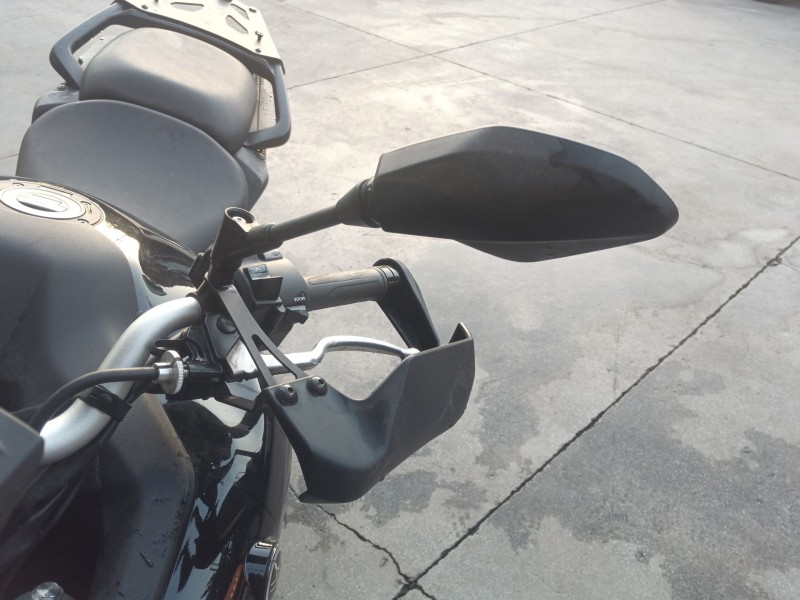 Recambio de retrovisor izquierdo para yamaha tracer tracer 9 (rn70) referencia OEM IAM   