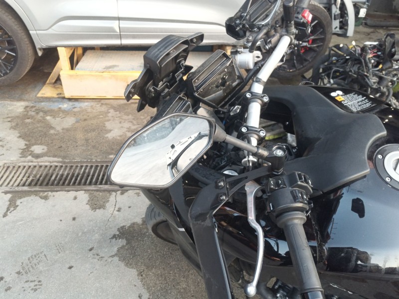 Recambio de retrovisor izquierdo para yamaha tracer tracer 9 (rn70) referencia OEM IAM   