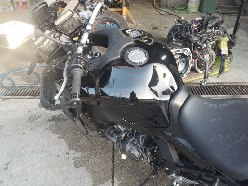 Recambio de deposito combustible para yamaha tracer tracer 9 (rn70) referencia OEM IAM   