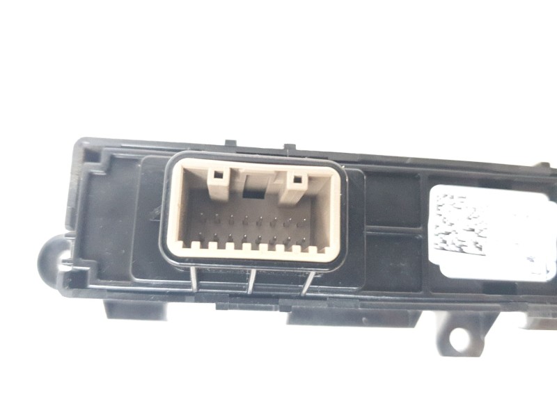 Recambio de interruptor para hyundai tucson (nx) maxx silver 2wd referencia OEM IAM 93310N70804X  
