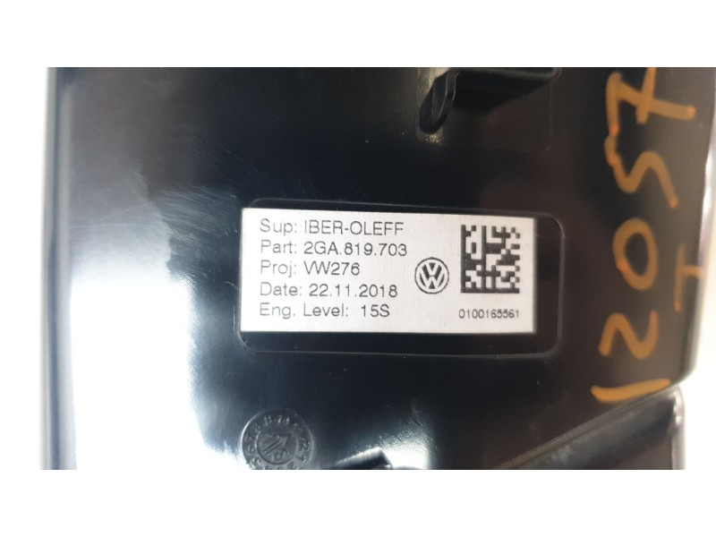 Recambio de aireador izquierdo para volkswagen t-roc advance style referencia OEM IAM 2GA819703  