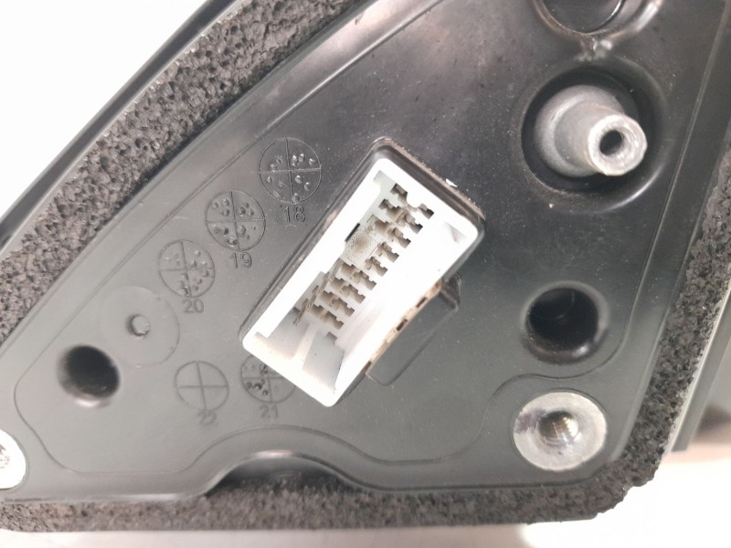 Recambio de retrovisor derecho para kia xceed business referencia OEM IAM 87620J7160  