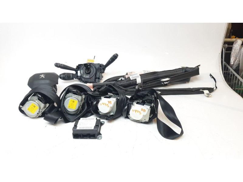 Recambio de kit airbag para peugeot 3008 allure pack referencia OEM IAM 98230181ZD  