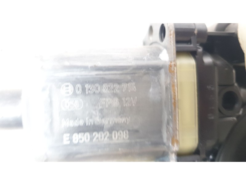 Recambio de elevalunas delantero izquierdo para volkswagen t-roc advance style referencia OEM IAM 2GA837461F  