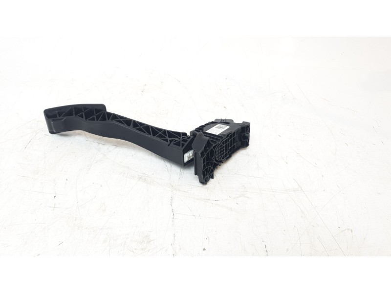 Recambio de potenciometro pedal para volkswagen t-roc advance style referencia OEM IAM 5Q1723503J  