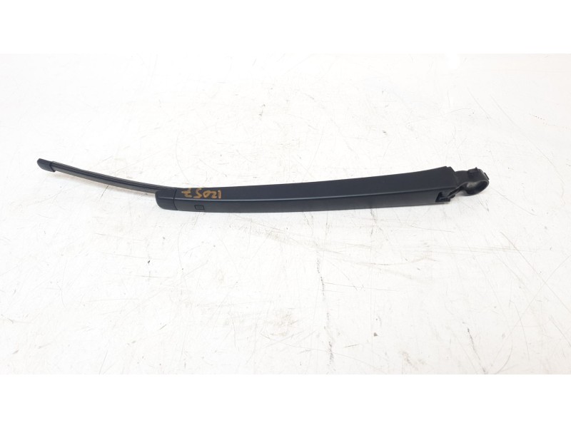 Recambio de brazo limpia trasero para volkswagen t-roc advance style referencia OEM IAM 5F3955707  