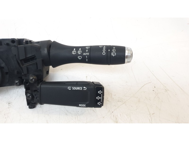 Recambio de mando multifuncion para renault clio v business edition referencia OEM IAM 255670428R  