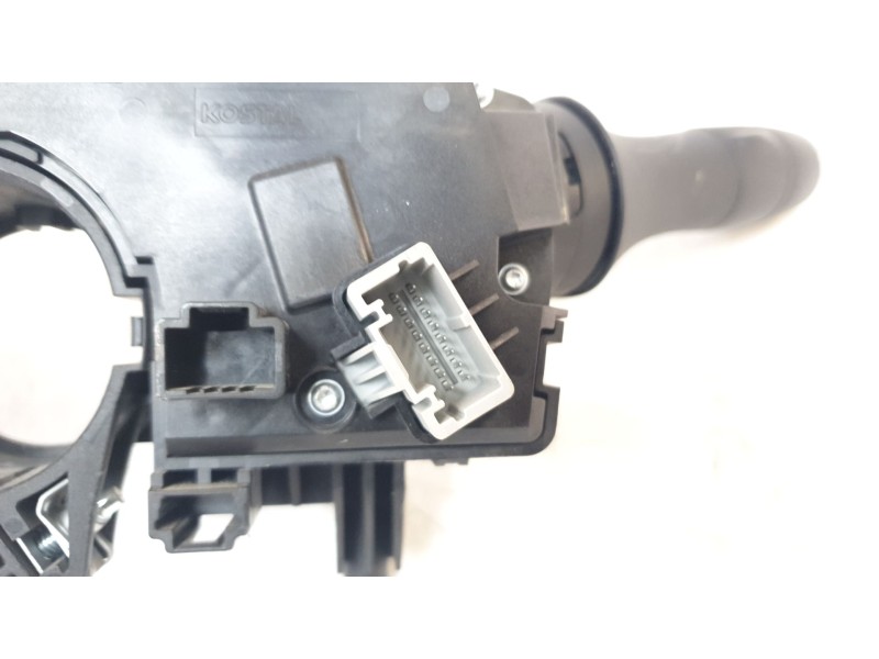 Recambio de mando multifuncion para renault clio v business edition referencia OEM IAM 255670428R  