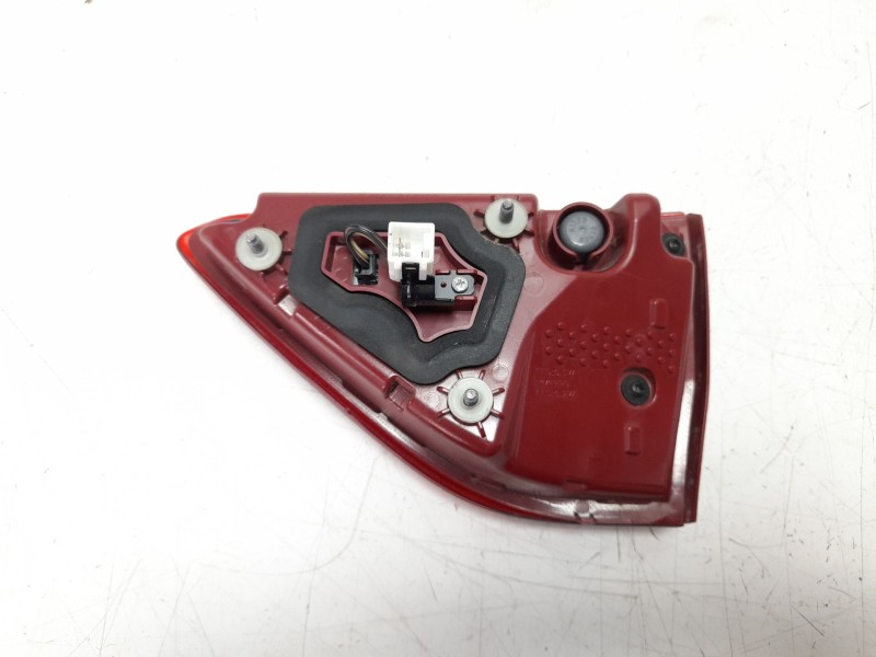 Recambio de piloto trasero izquierdo interior para kia stonic (yb) 1.0 t-gdi eco-dynamics+ referencia OEM IAM 92403H8500  